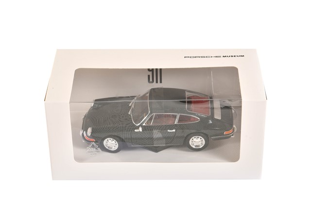 Porsche 911 2.0 1964, schiefergrau/rot, Welly, Maßstab 1:24