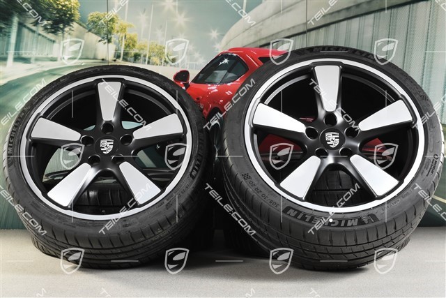 20-inch summer wheel set Sport Classic "50 yaers 911", 9J x 20 ET51 + 11,5J x 20 ET48, Michelin Pilot Sport 4S summer tyres 245/35 R20 + 305/30 R20, in black