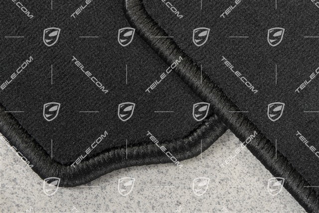 Set of floor mats, black, 2 pieces, rear