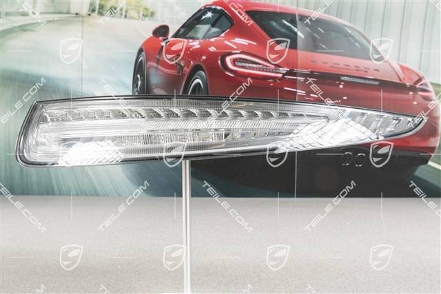 Rear light, in clear glass look (white), USA, R