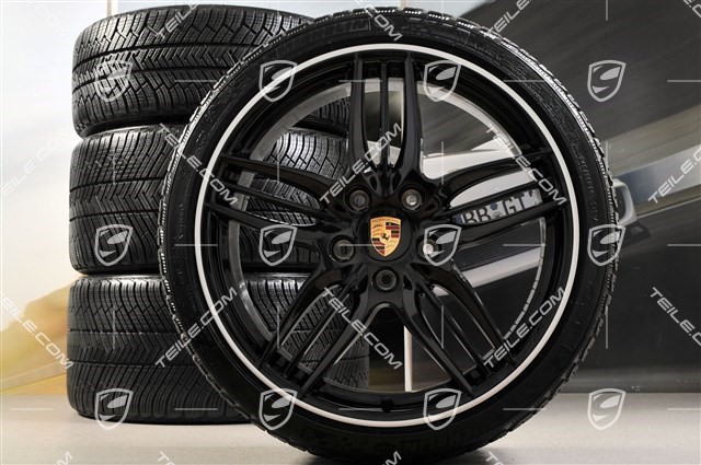 20-inch SportDesign Black Exclusive winter wheel set, wheels 8,5J x 20 ET51 + 11J x 20 ET52 + winter tyres 245/35 ZR20 + 295/30 ZR20, with TPMS