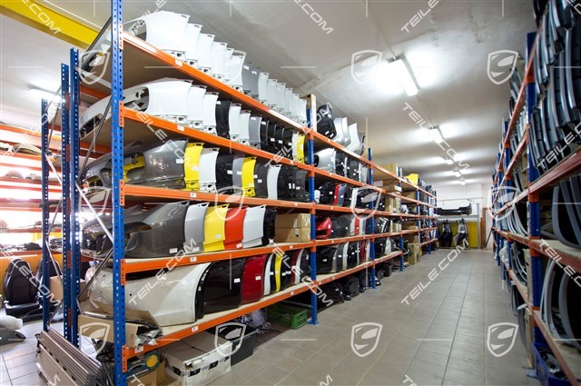 Haben Sie keine entsprechenden Porscheteile gefunden? In unseren Lagerräumen in Deutschland befinden sich Tausende... ERFAHREN SIE MEHR >>>