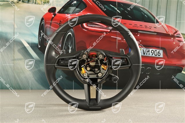 PDK, Multifunction steering wheel, Leather Black / Sport Chrono Package Plus