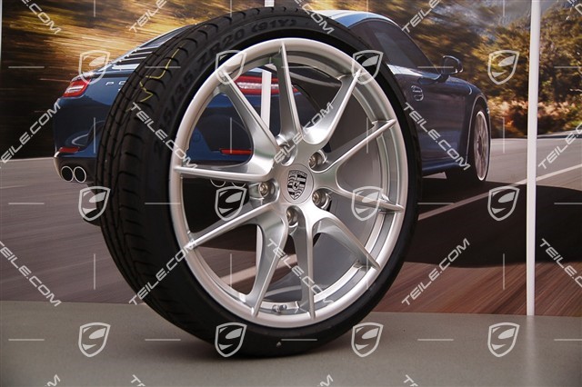 20-inch Carrera S (III) summer wheel set, 8,5J x 20 ET51 + 11J x 20 ET70, tyres 245/35 ZR20 + 295/30 ZR20, with TPMS
