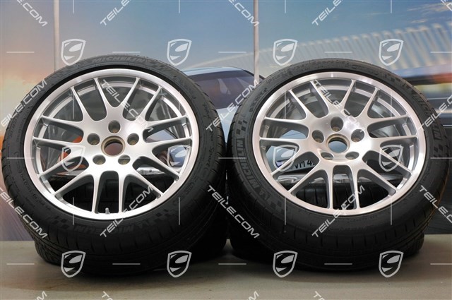 20-inch RS Spyder summer wheel set, front 9,5J x 20 ET65 + rear 11J x 20 ET68 + Michelin summer tyres 255/40 ZR20 + 295/35 ZR20, with TPMS sensors