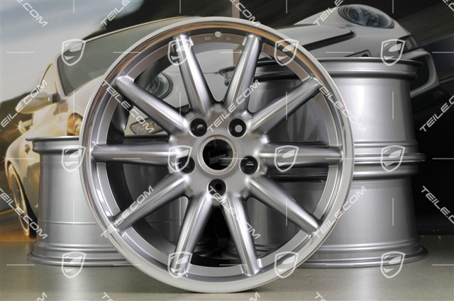 19-inch Carrera Sport wheel set, 8,5J x 19 ET55 + 11,5J x 19 ET50, GT Silver.