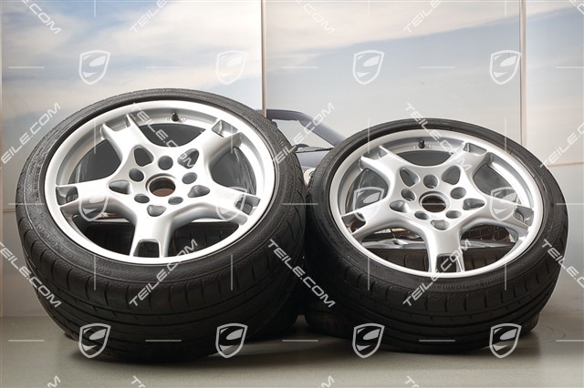 19-inch Carrera S summer wheel set, wheels  8J x 19 ET 57 + 11J x 19 ET 67 + NEW summer tyres 235/35 ZR19 + 295/30 ZR19