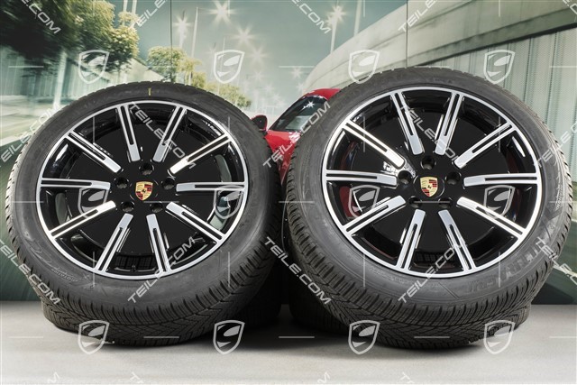 20-inch Sport Aero winter wheel set, rims 9J x 20 ET54 + 11J x 20 ET60, Goodyear winter tyres 245/45 R20 + 285/40 R20, about 30km