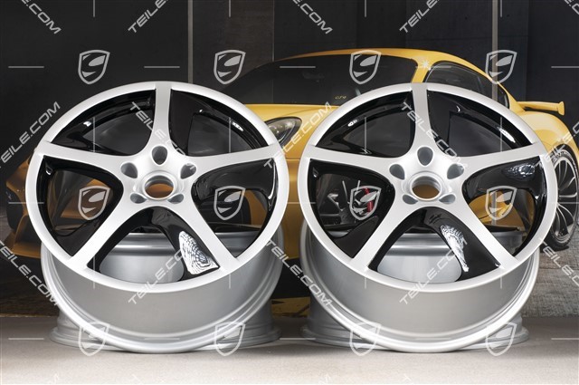 20-inch Cayenne SportTechno wheel set, 9J x 20 ET 60, silver + black high gloss