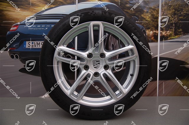 19-inch Panamera Turbo summer wheel set, front 9J x 19 ET60 + rear 10J x 19 ET61 + tyres 255/45 ZR19 + 285/40 ZR19