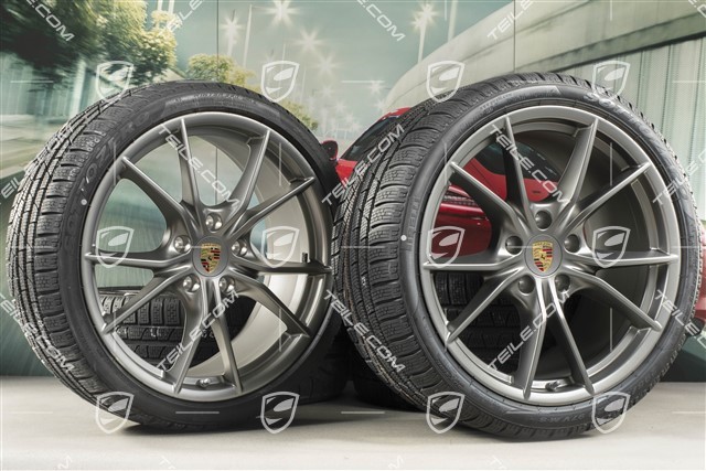 20-inch winter wheels set Carrera S (IV), rims 8,5J x 20 ET49 + 11J x 20 ET56 + Pirelli Sottozero II winter tyres 245/35 R20 + 295/30 R20, in platinum