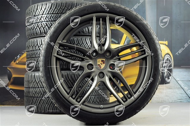 20-inch Sport Design winter wheel set, 8,5J x 20 ET51 + 11J x 20 ET70, Michelin winter tyres 245/35 ZR20 + 295/30 ZR20, without TPMS, Platinum satin mat