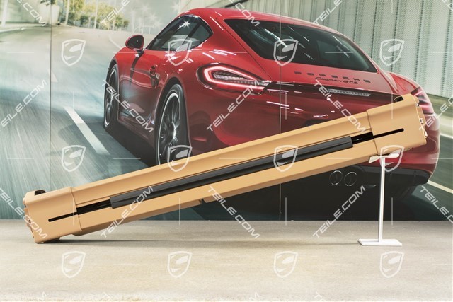 Luggage compartment roller blind Electric roll-up blind on rear window, Cognac
