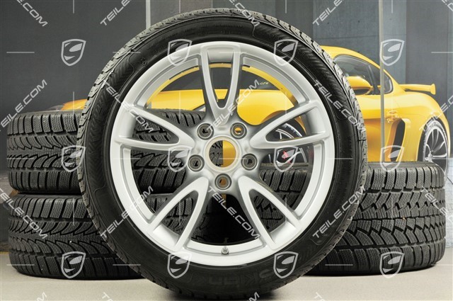 18-inch Carrera IV wheel set, wheels 8J x 18 ET57 + 11J x 18 ET51, tyres 235/40 R18 + 295/35 R18 Nokian WR, TPMS