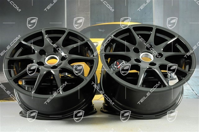18-inch Panamera S wheel set, 8J x 18 ET59 + 9J x 18 ET53, black high gloss