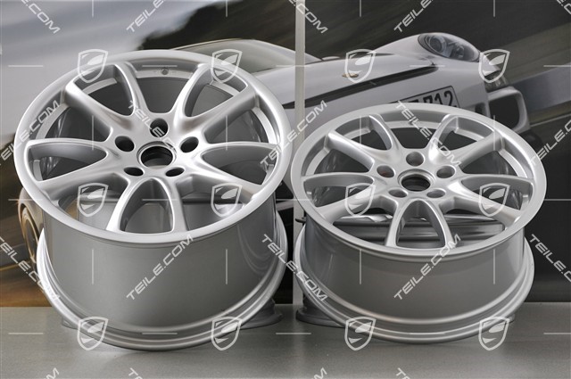 19-inch wheel set, GT3, 8,5J x 19 ET53 + 12J x 19 ET68