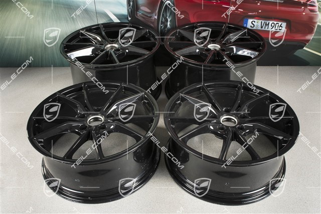 20-inch Carrera S (IV) wheel rim set, rims 8,5 J x 20 ET49 + 11,5 J x 20 ET76, in black (high gloss)