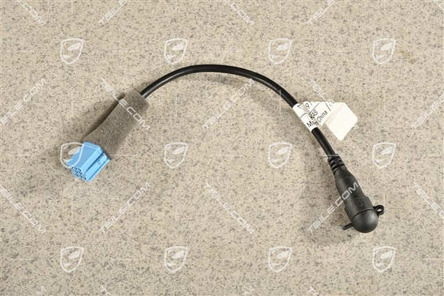 Connection line / Adapter cable For the Porsche Classic Navigation / USA