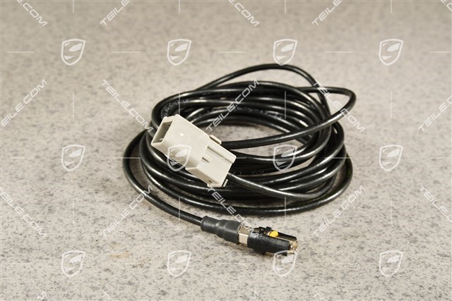 Kabel przedłużający antenowy, PCM2 Telefon