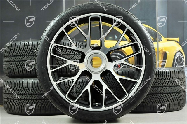GT3 20" winter wheels "Turbo S", central locking, rims 9J x 20 ET51 + 11J x 20 ET59 + NEW Michelin winter tyres 245/35 R20+295/30 R20, TPMS.