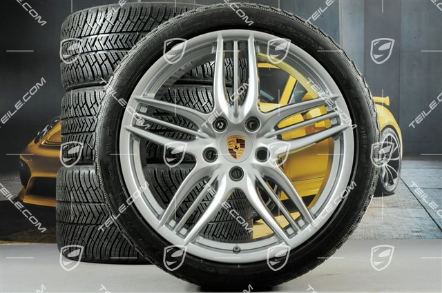 20-inch Sport Design winter wheel set, 8,5J x 20 ET51 + 11J x 20 ET70, Michelin winter tyres 245/35 ZR20 + 295/30 ZR20, TPMS