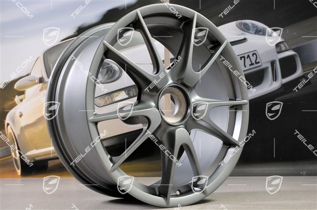 19-inch GT3 wheel, central locking, 8,5J x 19 ET53, titanium metallic