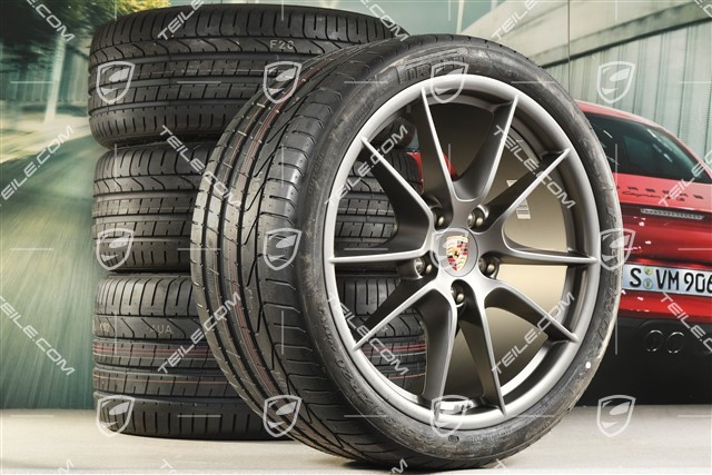20-inch Carrera S (III) summer wheel set, 8,5J x 20 ET51 + 11J x 20 ET70, tyres 245/35 ZR20 + 295/30 ZR20, Platinium (silk gloss), with TPMS