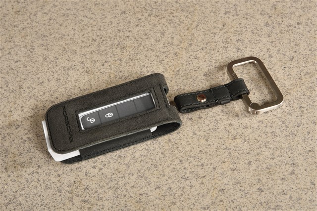 Schlüsseltasche Schlüsseletui aus Alcantara, Schwarz