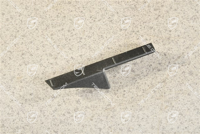 Cover for triangular window glass, inside, R