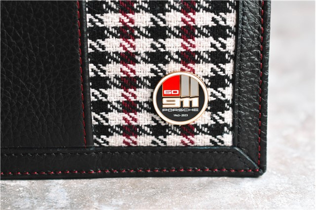 "60Y 911" document folder, in a houndstooth pattern, with embossed Porsche Crest, anniversary 60 Years of 911 badge