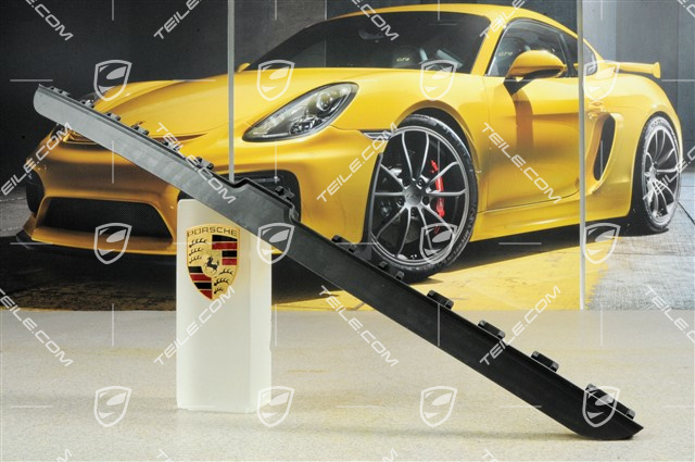 Spoiler lower part Spoiler lower part