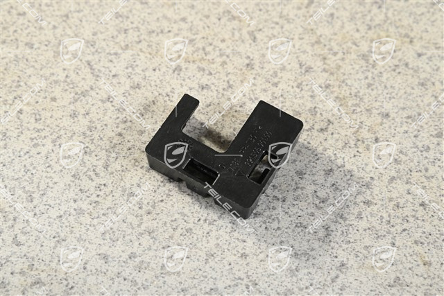 Retainer plate, Reversing camera