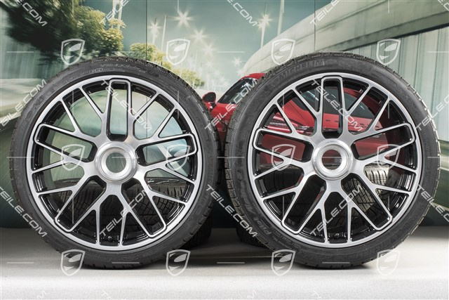 GT3 20" winter wheels  "Turbo S" central locking, 9J x 20 ET51 + 11J x 20 ET59 + NEW Michelin winter tyres 245/35 R20+295/30 R20, TPMS.