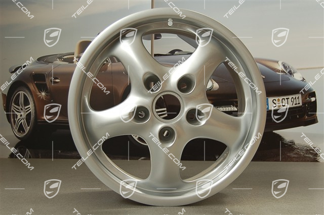 17-inch CUP II alloy wheel, 9J x 17 ET70 17-inch CUP II alloy wheel, 9J x 17 ET70