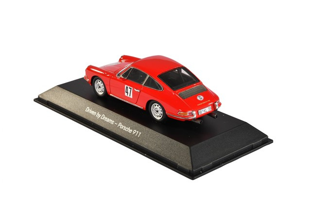 Porsche 911 2.0 Eberhard / Mahle, Driven by Dreams, 75Y, Spark, czerwony, skala 1:43