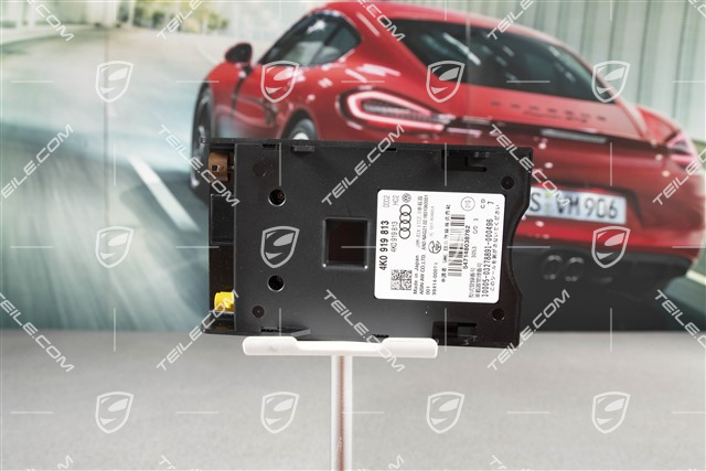 Chip card reader, road toll system