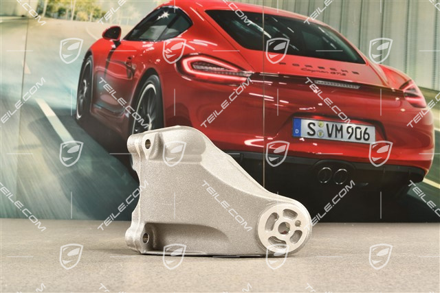 Engine mounting / support bracket, 3.0L Diesel, L