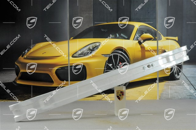 Rear bumper support rail Rear bumper support rail