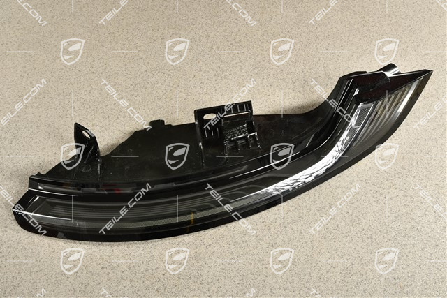 Tail light, rear light, R