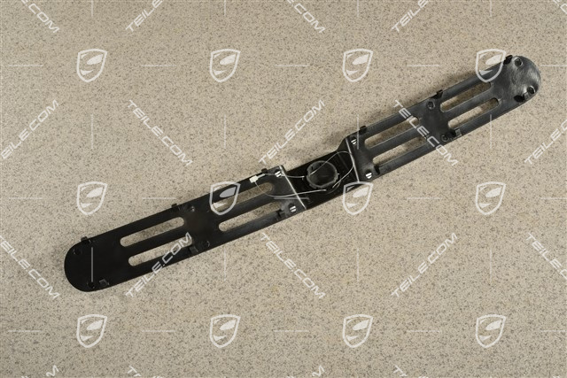 Front bumper Grille / Insert Cover trim