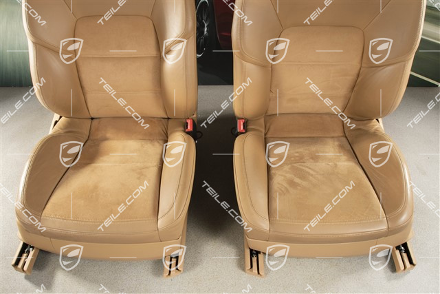 GTS Sportsitze, Leder beige + Alcantara, Satz L+R + Hinten