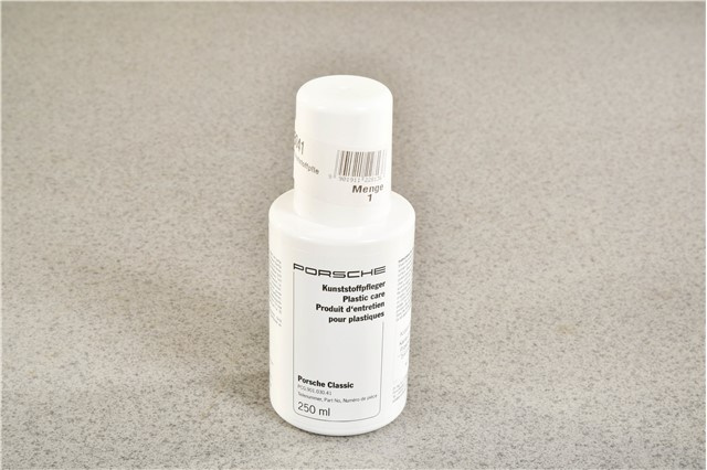 Pflegemittel, Kunstoffpfleger