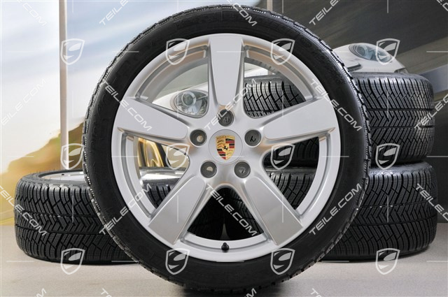 19" winter wheel set Cayman S, 8J x 19 ET57 + 9,5J x 19 ET45, tyres Michelin Pilot Alpin 4 235/40 R19 + 265/40 R19, with TPMS