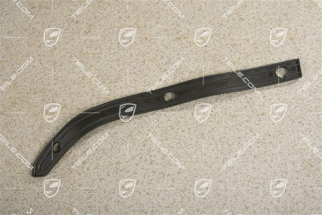 C2 / C4 / RS, Rear bumper seal / piping, R