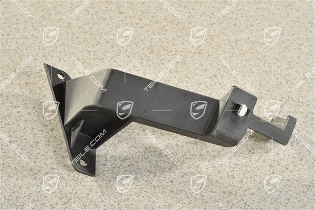 Bracket, R