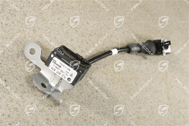Acceleration sensor