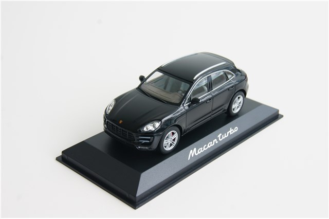 Modellauto Porsche Macan Turbo, 1:43