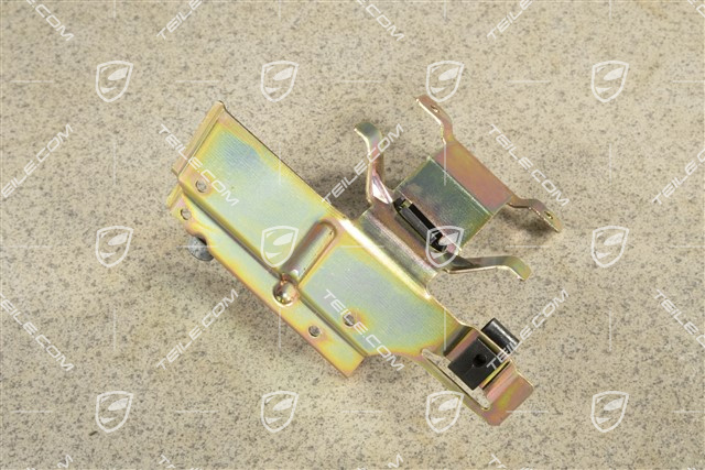 Bracket, R