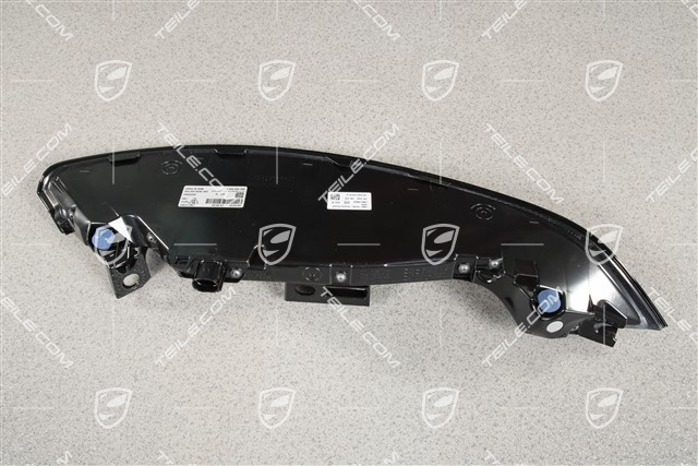 Tail light, rear light, R