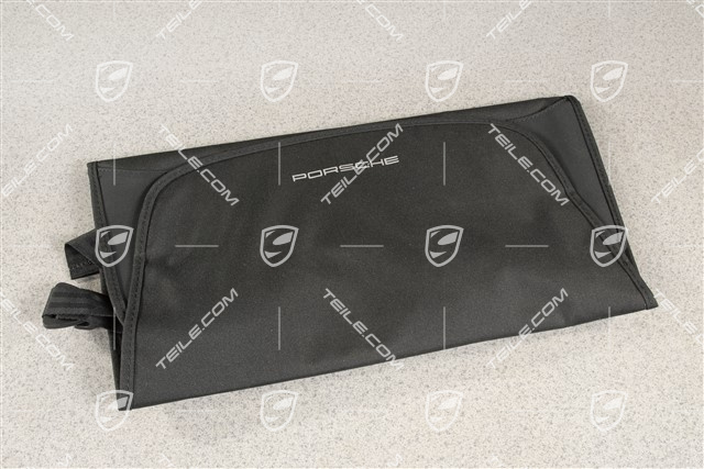 Rear backrest protection, four integrated pockets provide additional storage space